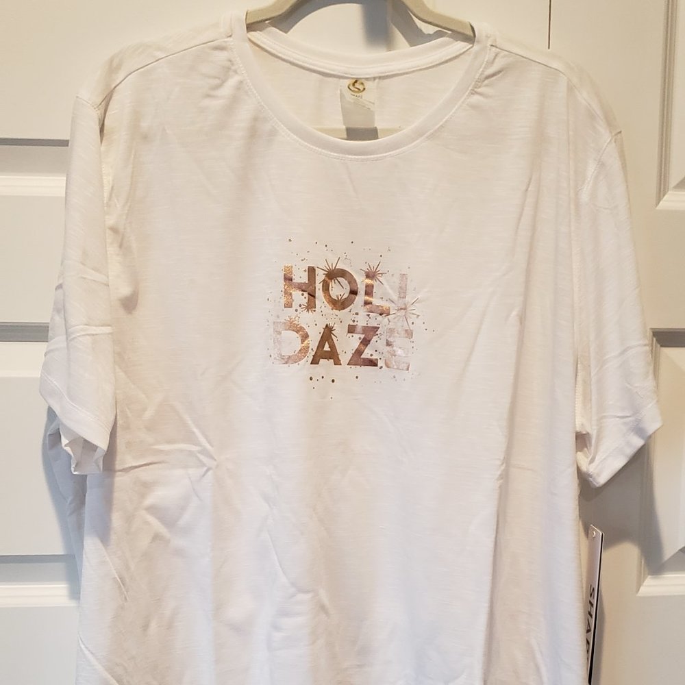 NWT: Shape Captive Tee Size 2x